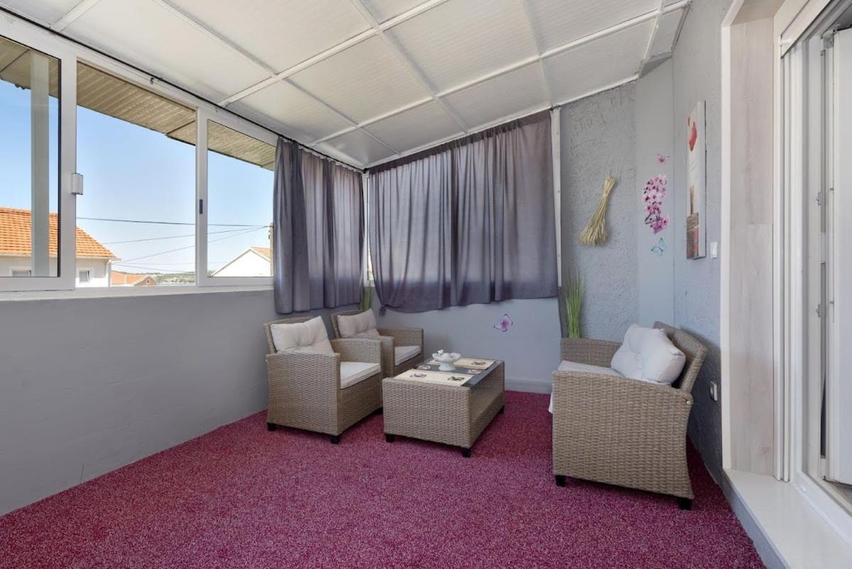 Lana Sibenik Apartment Bagian luar foto